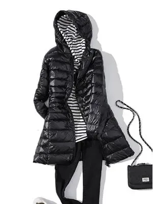LVSANW 0-10℃ Winter Jackets Women White Duck Down Long Coat Female Hooded Quilted Parkas Ultra Light Portable Down Coats for Women