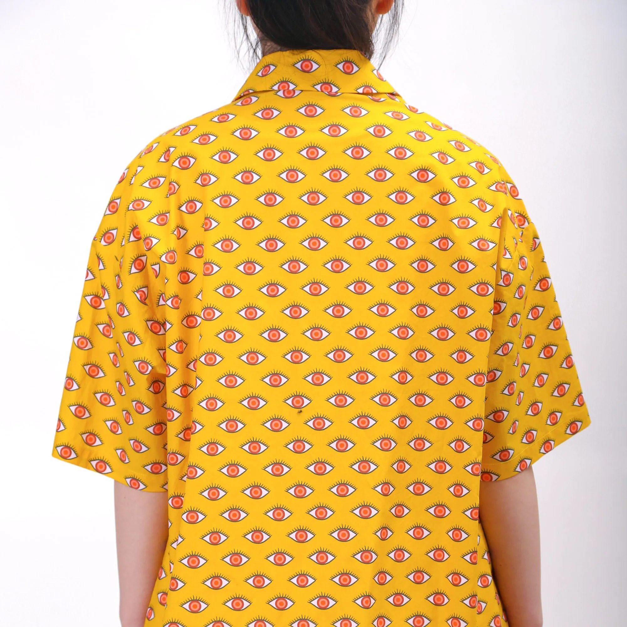Unisex - Sunny Gaze Eyeconic Adult Shirt